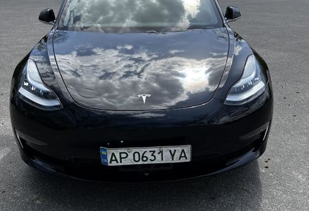 Продам Tesla Model 3 Performance  2019 года в Запорожье